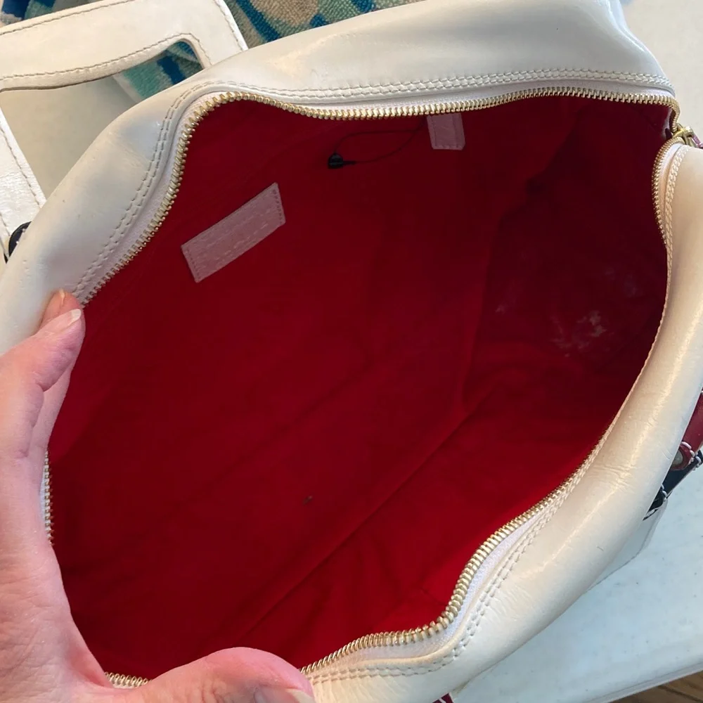 VTG Alviero Martini White and Red Women's Bag - Picture 8 of 13